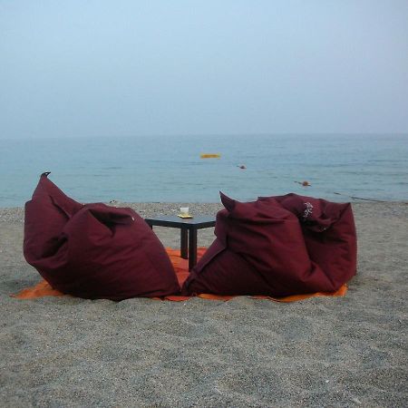 Residence Il Gabbiano Varigotti Buitenkant foto