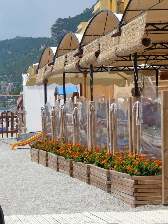 Residence Il Gabbiano Varigotti Buitenkant foto