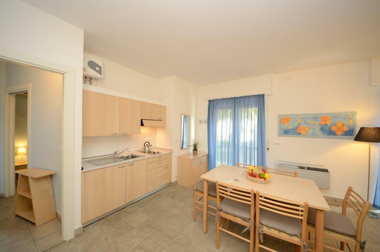 Residence Il Gabbiano Varigotti Buitenkant foto
