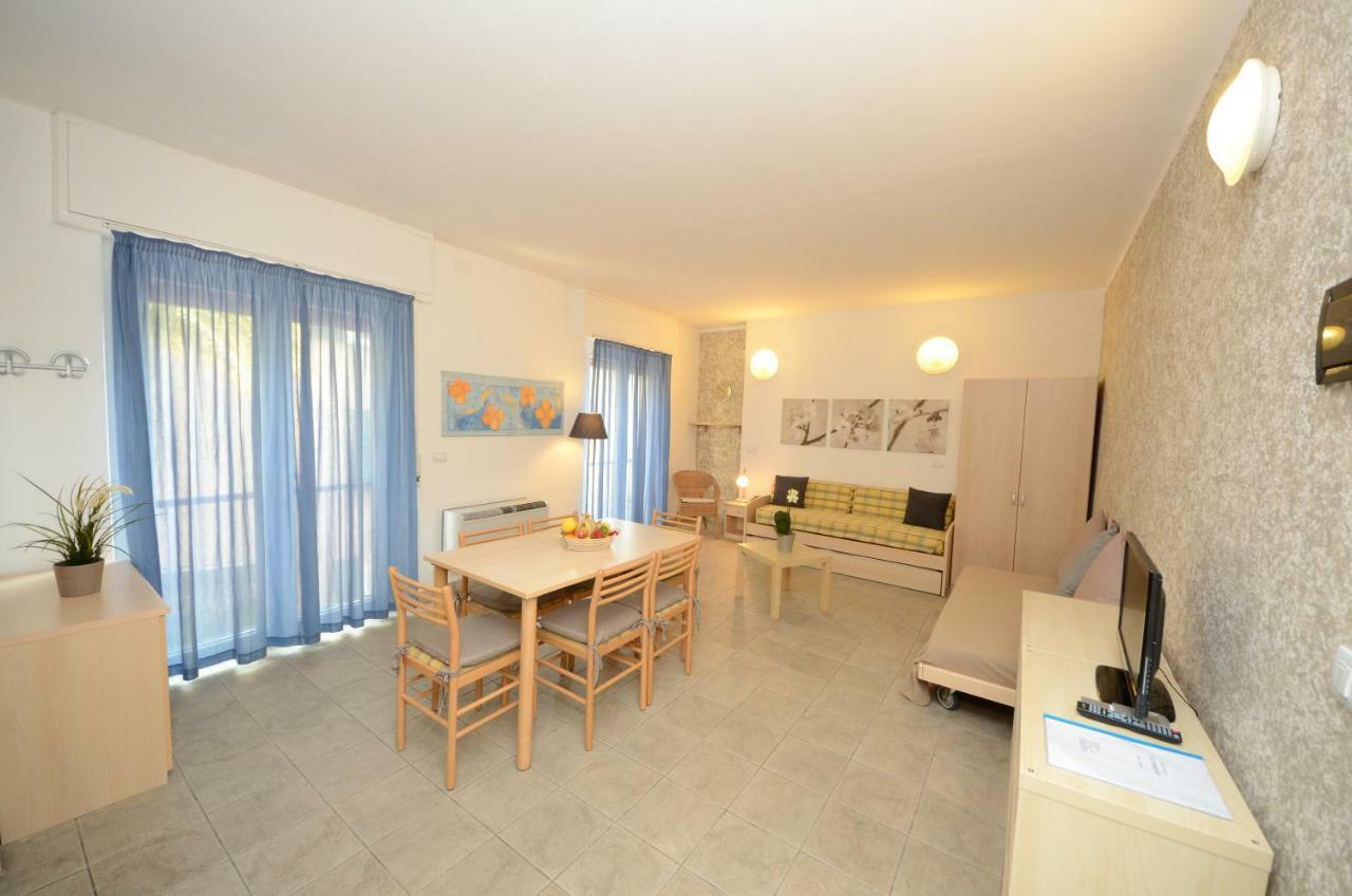 Residence Il Gabbiano Varigotti Buitenkant foto