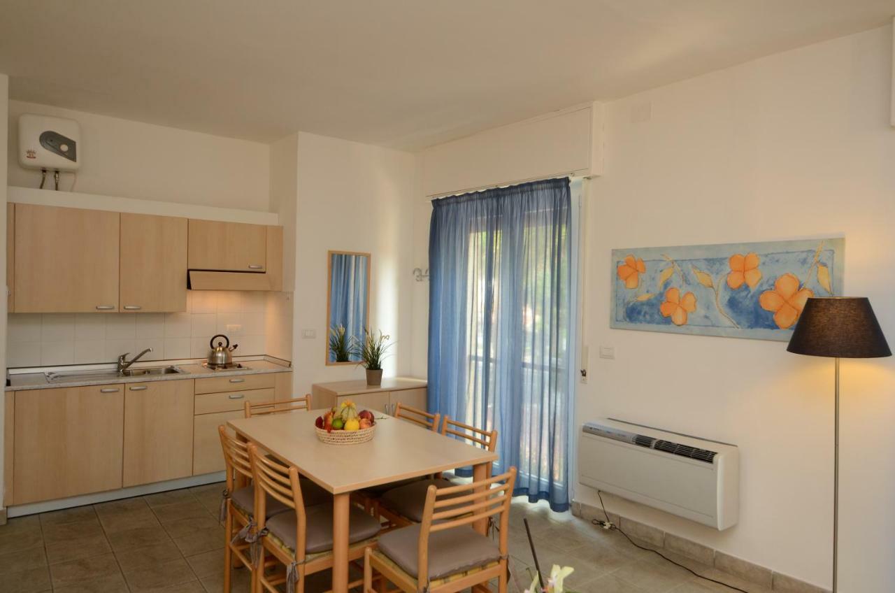 Residence Il Gabbiano Varigotti Buitenkant foto