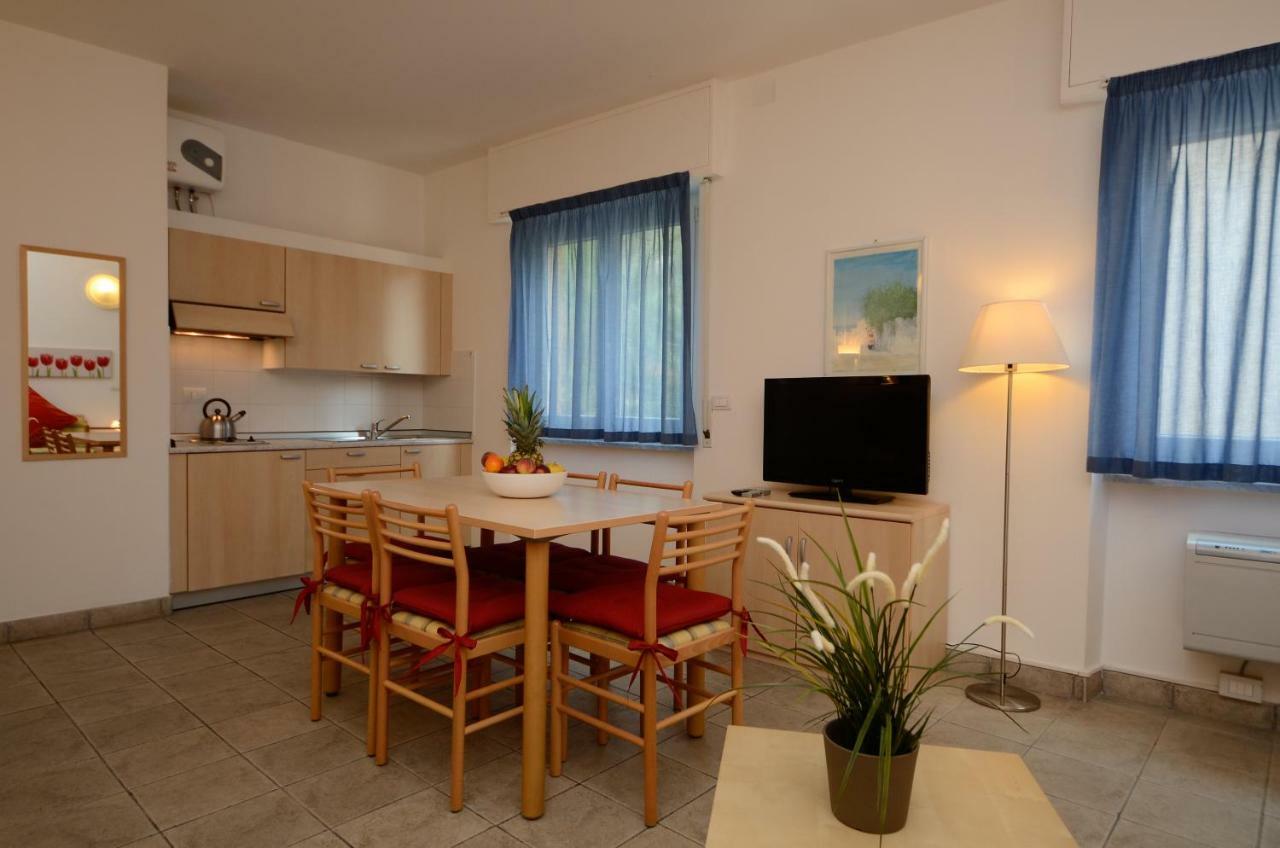 Residence Il Gabbiano Varigotti Buitenkant foto
